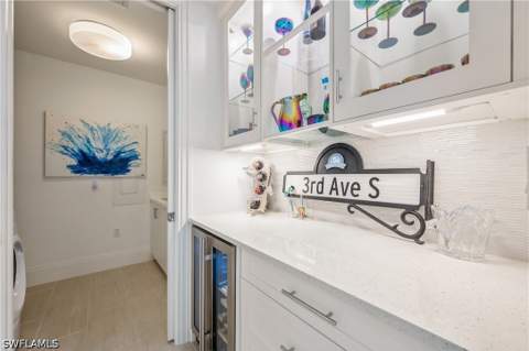 1135 3rd Ave S 304, Naples FL - photo 11 of 37