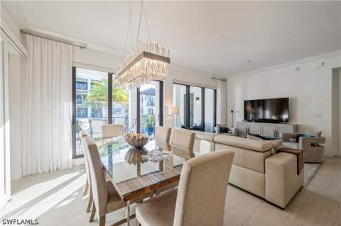 1135 3rd Ave S 304, Naples FL - photo 8 of 37