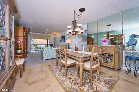 4515 Country Club Blvd 205, Cape Coral FL - photo 11 of 41