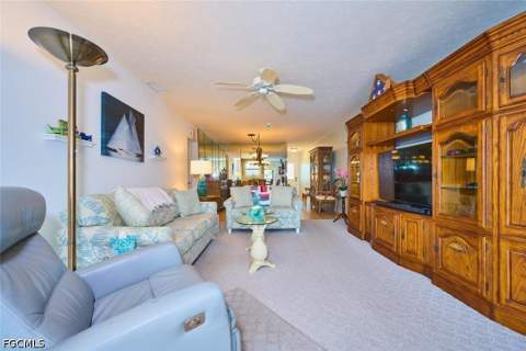 4515 Country Club Blvd 205, Cape Coral FL - photo 13 of 41