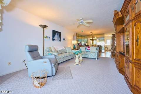 4515 Country Club Blvd 205, Cape Coral FL - photo 14 of 41