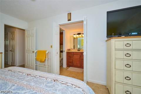 4515 Country Club Blvd 205, Cape Coral FL - photo 18 of 41