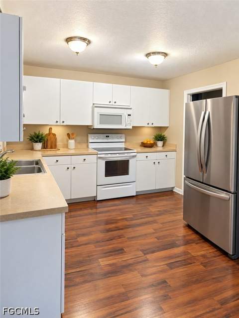 548 Aspen Ave S, Lehigh Acres FL - photo 7 of 12