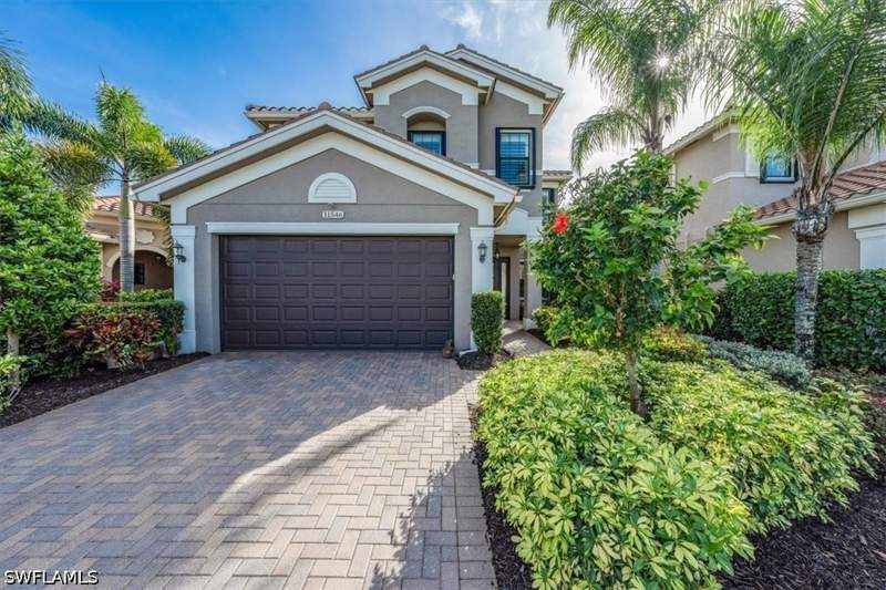 5 bedroom SingleFamilyResidence at 11546 Meadowrun Cir, Marina Bay, Fort Myers — photo 2