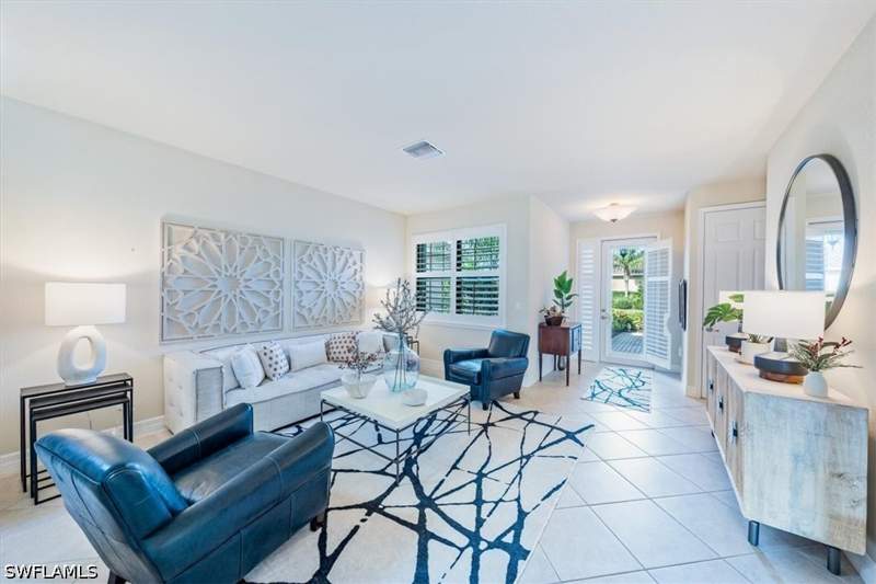 5 bedroom SingleFamilyResidence at 11546 Meadowrun Cir, Marina Bay, Fort Myers — photo 3