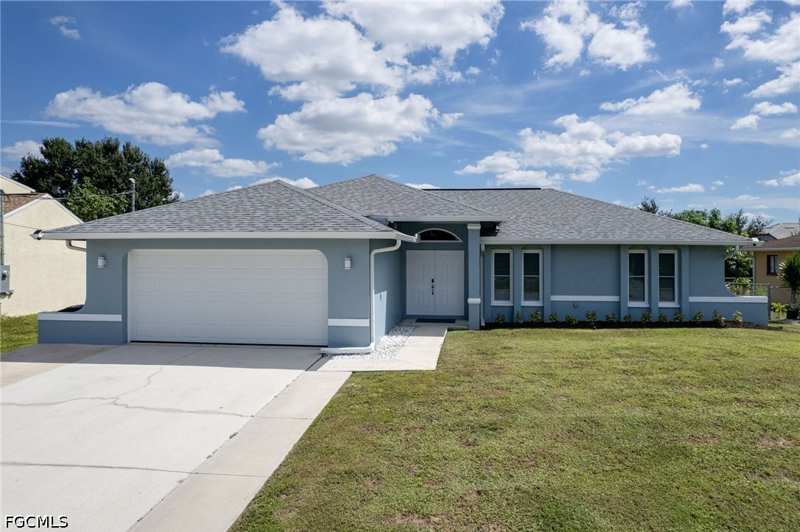 3 bedroom SingleFamilyResidence at 17237 Oriole Rd, San Carlos Park, Fort Myers — photo 1