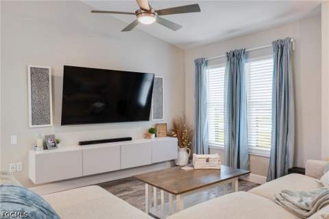17237 Oriole Rd, Fort Myers FL - photo 7 of 18