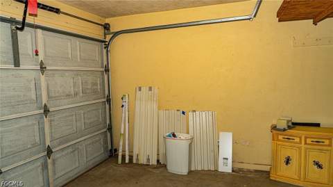 5541 Westwind Ln, Fort Myers FL - photo 20 of 21