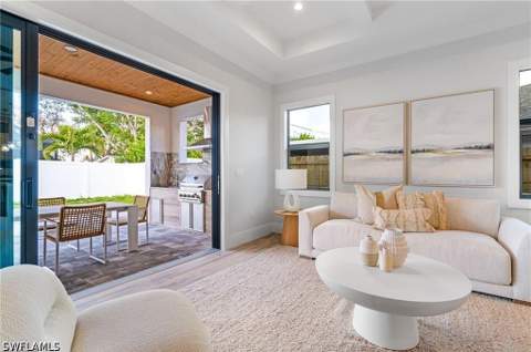 653 107th Ave N, Naples FL - photo 12 of 32