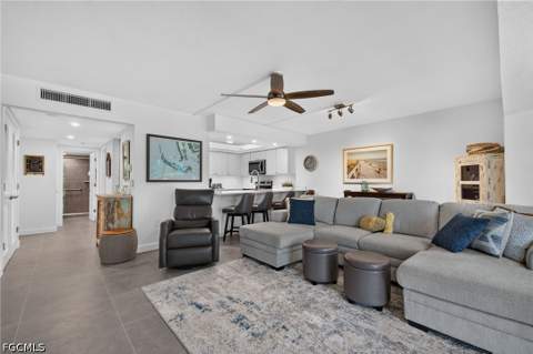 760 Sextant Dr 811, Sanibel FL - photo 11 of 37