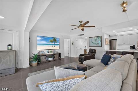 760 Sextant Dr 811, Sanibel FL - photo 8 of 37