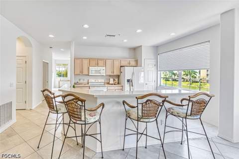 20021 Sanibel View Cir 101, Fort Myers FL - photo 13 of 46