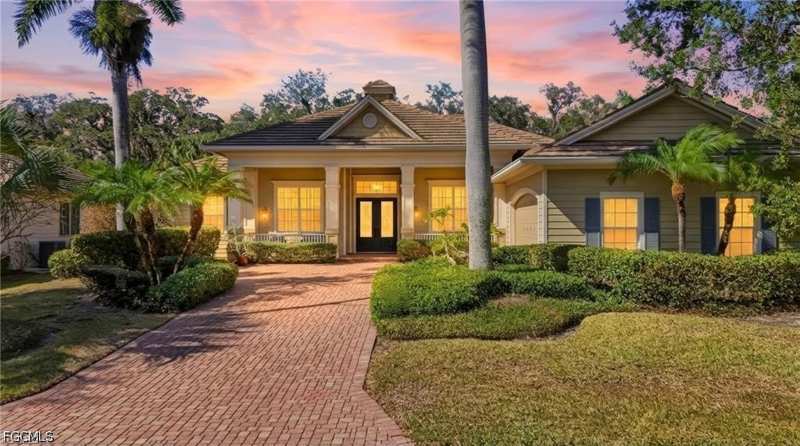 3 bedroom SingleFamilyResidence at 3801 River Point Dr, River Point, Fort Myers — photo 1