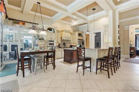3801 River Point Dr, Fort Myers FL - photo 13 of 50