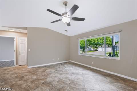 318 SE 23rd Ter, Cape Coral FL - photo 11 of 39