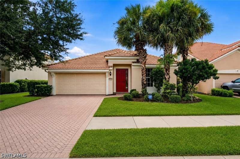 4 bedroom SingleFamilyResidence at 2022 Fairmont Ln, Orange Blossom Ranch, Naples — photo 1