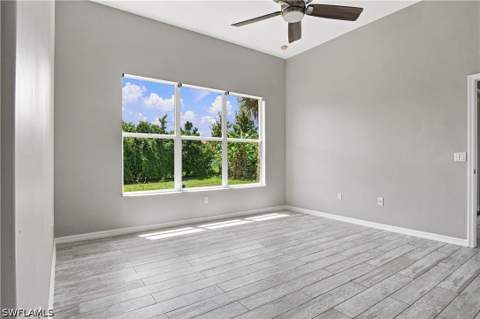 2022 Fairmont Ln, Naples FL - photo 21 of 43