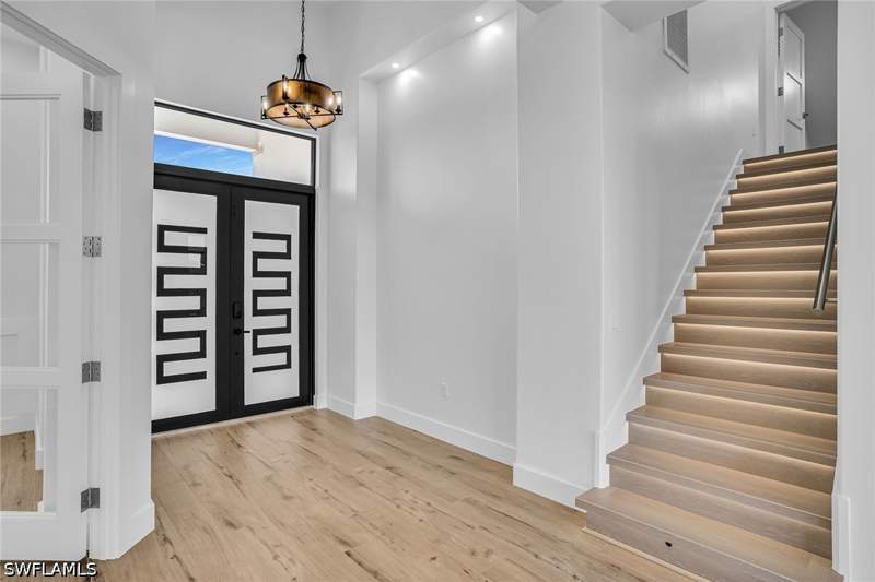 5 bedroom SingleFamilyResidence at 1630 Rainbow Ct, Marco Island, Marco Island — photo 5