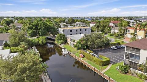 1195 Clam Ct 203, Naples FL - photo 18 of 21