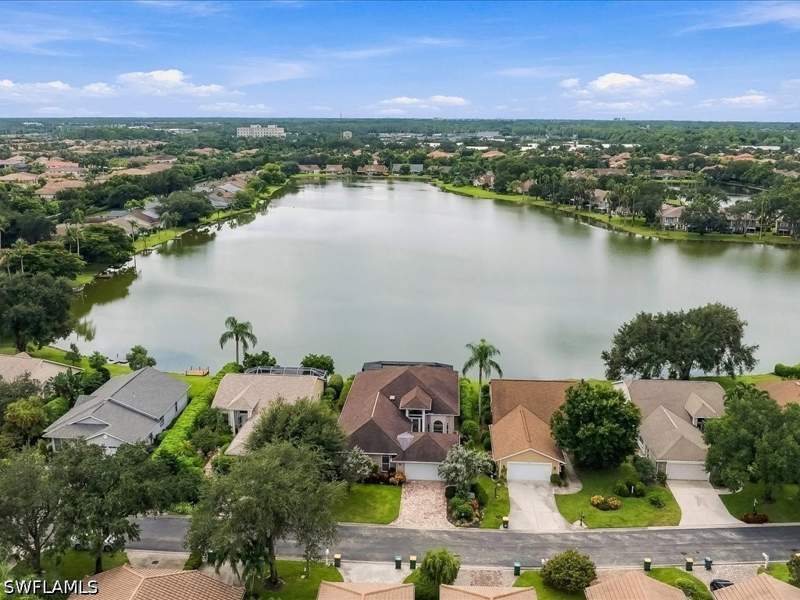 3 bedroom SingleFamilyResidence at 6526 Ilex Cir, Wellington At Lone Oak, Naples — photo 5