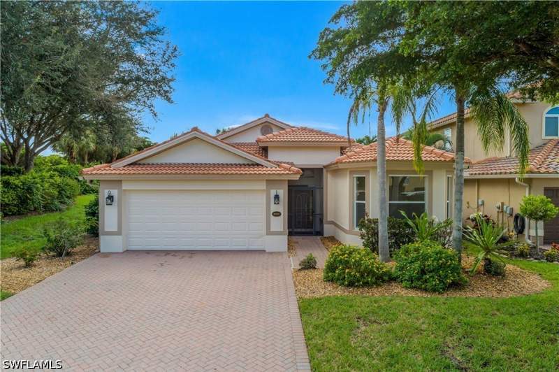 3 bedroom SingleFamilyResidence at 20301 Ardore Ln, Bella Terra, Estero — photo 3