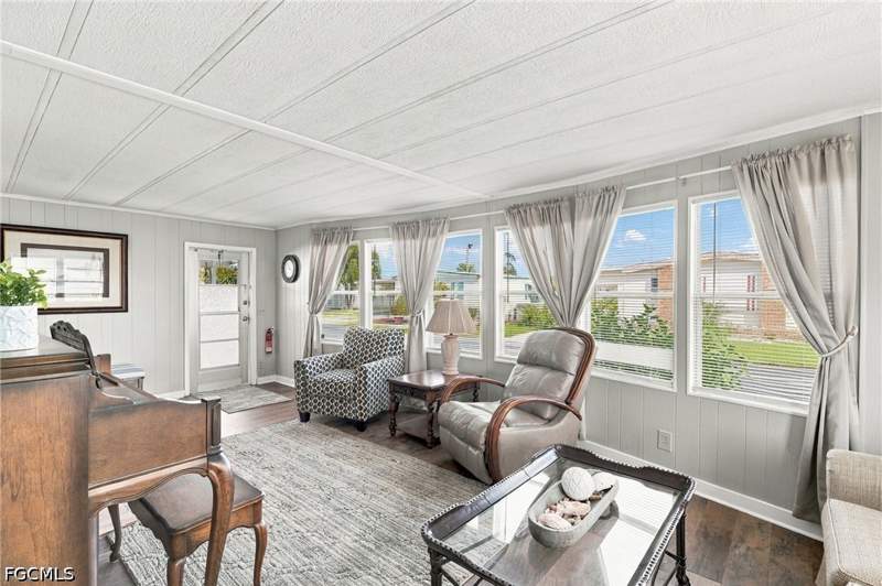 2 bedroom ManufacturedHome at 3112 Indian Village Ln, Lake Arrowhead Mob Village, North Fort Myers — photo 5