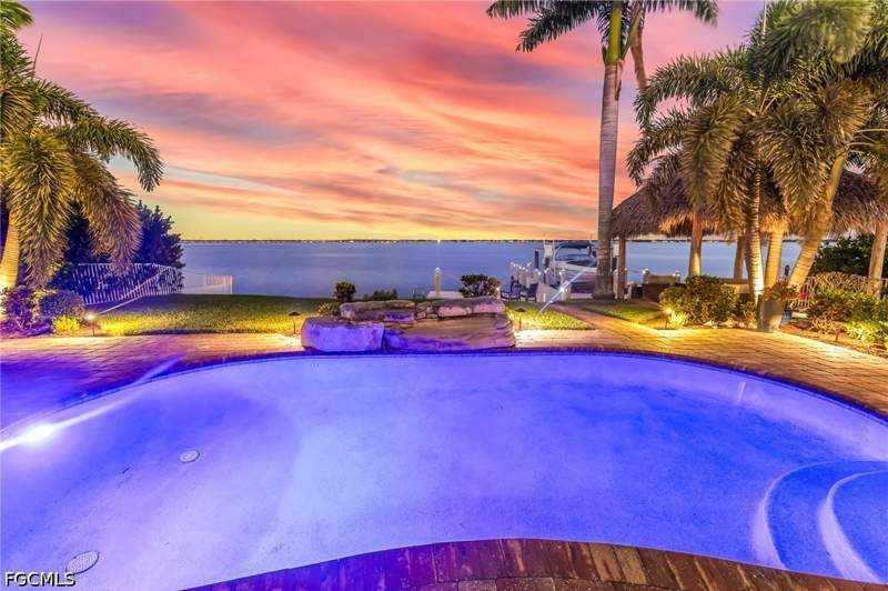 4 bedroom SingleFamilyResidence at 2901 SE 22nd Pl, Cape Coral, Cape Coral — photo 4