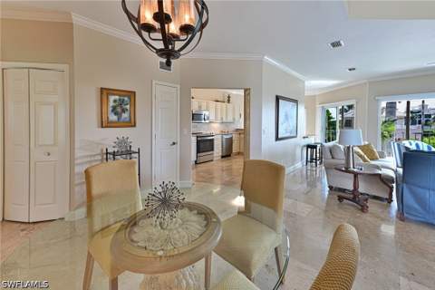 175 Barefoot Cir, Bonita Springs FL - photo 15 of 45