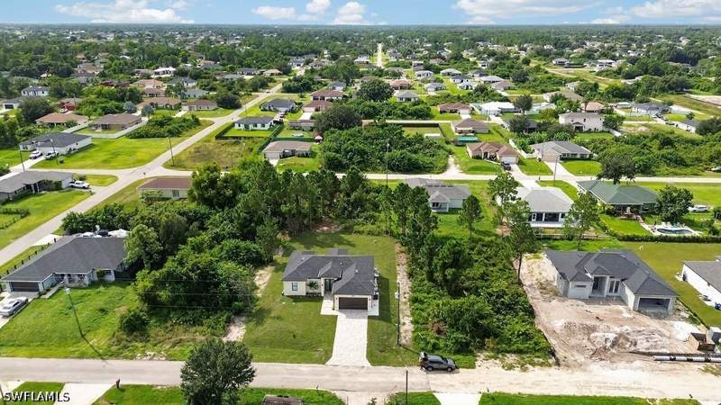 3 bedroom SingleFamilyResidence at 3605 18th St SW, Lehigh Acres, Lehigh Acres — photo 3