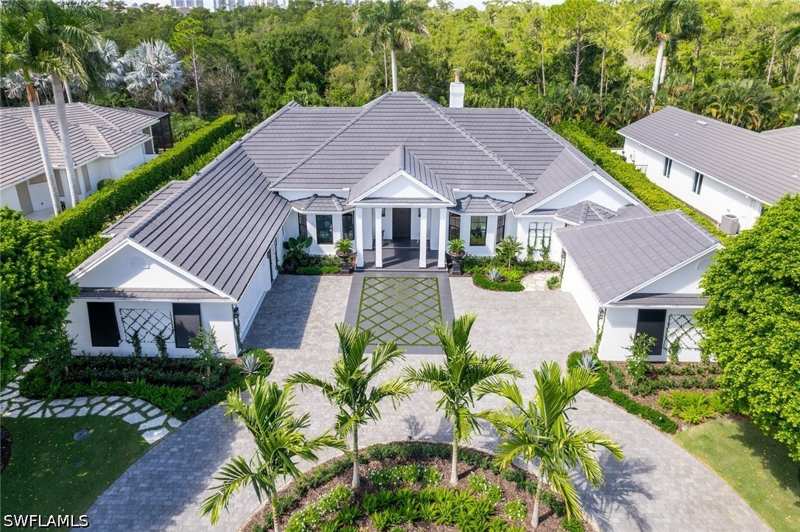 4 bedroom SingleFamilyResidence at 743 Saint Georges Ct, Audubon Country Club, Naples — photo 1
