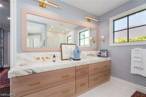 743 Saint Georges Ct, Naples FL - photo 23 of 44