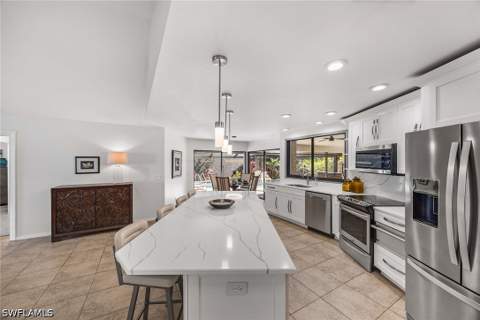 2529 Kings Lake Blvd, Naples FL - photo 17 of 50