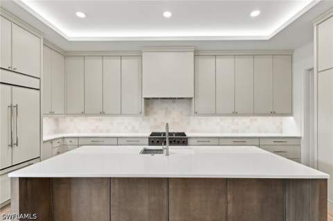 82 9th St S 205, Naples FL - photo 11 of 41