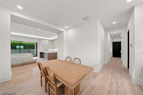 82 9th St S 205, Naples FL - photo 6 of 41