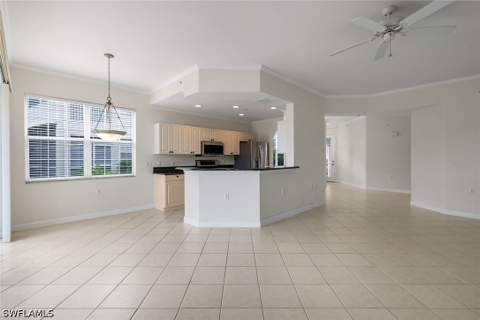 3058 Driftwood Way 4407, Naples FL - photo 10 of 40
