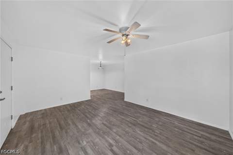 2544 1st St 108, Fort Myers FL - photo 12 of 24