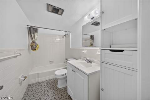 2544 1st St 108, Fort Myers FL - photo 19 of 24