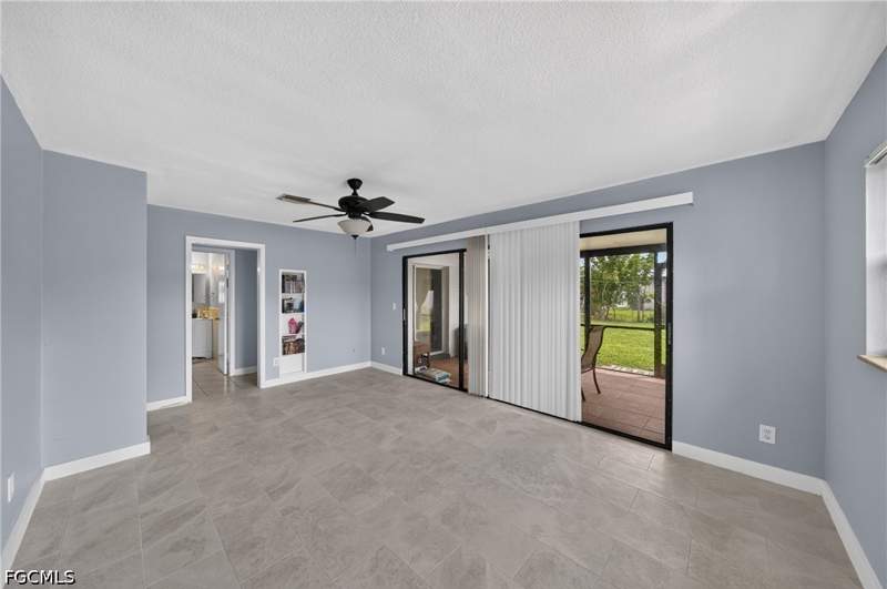 2 bedroom Condominium at 2544 1st St 108, Edison Apartments Condo, Fort Myers — photo 3