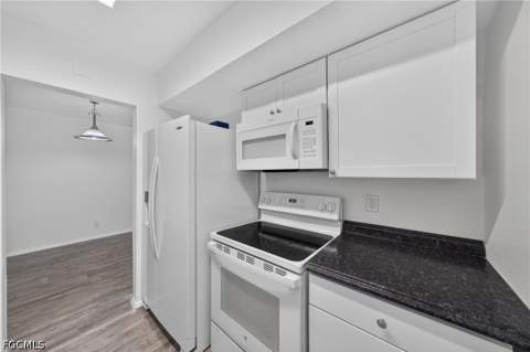 2544 1st St 108, Fort Myers FL - photo 7 of 24