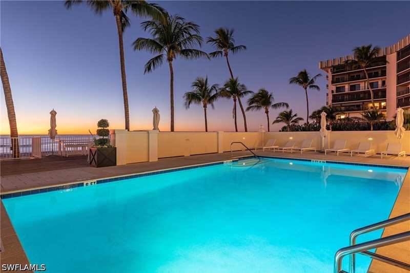 3 bedroom Condominium at 3377 Gulf Shore Blvd N 6C, Waldorf, Naples — photo 1