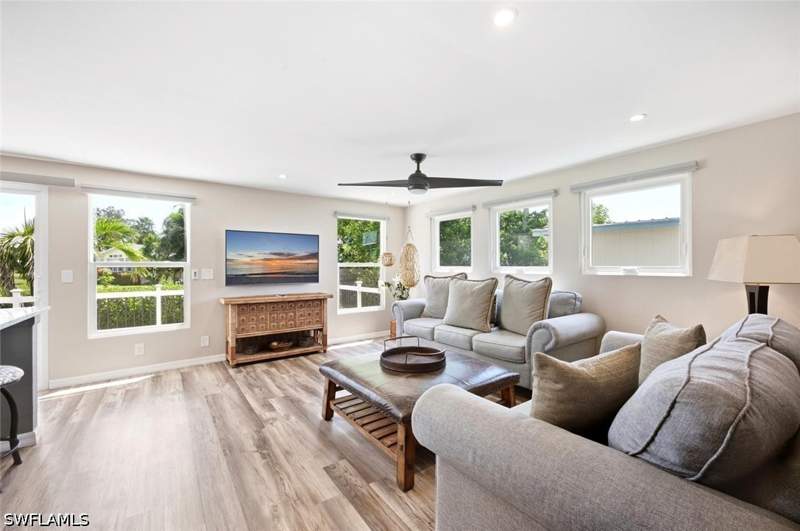 3 bedroom ManufacturedHome at 50 Le Mans Dr, Riviera Golf Estates, Naples — photo 5