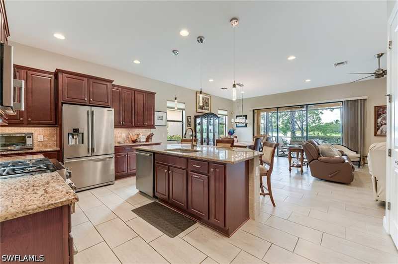 4 bedroom SingleFamilyResidence at 1940 Mustique St, Lamorada, Naples — photo 1
