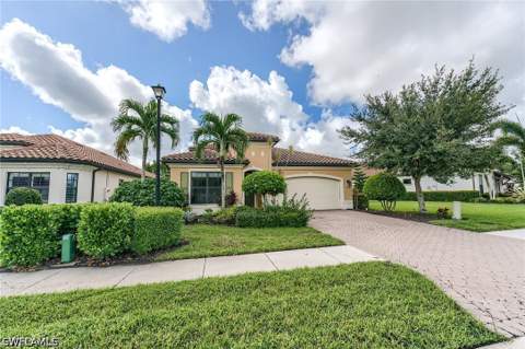 1940 Mustique St, Naples FL - photo 13 of 15