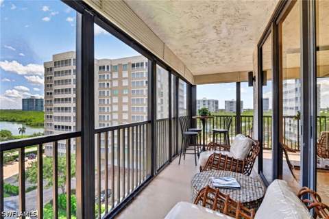 11 Bluebill Ave 606, Naples FL - photo 18 of 50