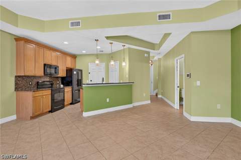 16026 Via Solera Cir 102, Fort Myers FL - photo 8 of 31