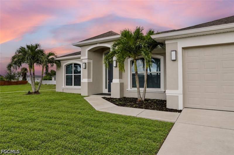 3 bedroom SingleFamilyResidence at 2727 NW 6th Ave, Cape Coral, Cape Coral — photo 3