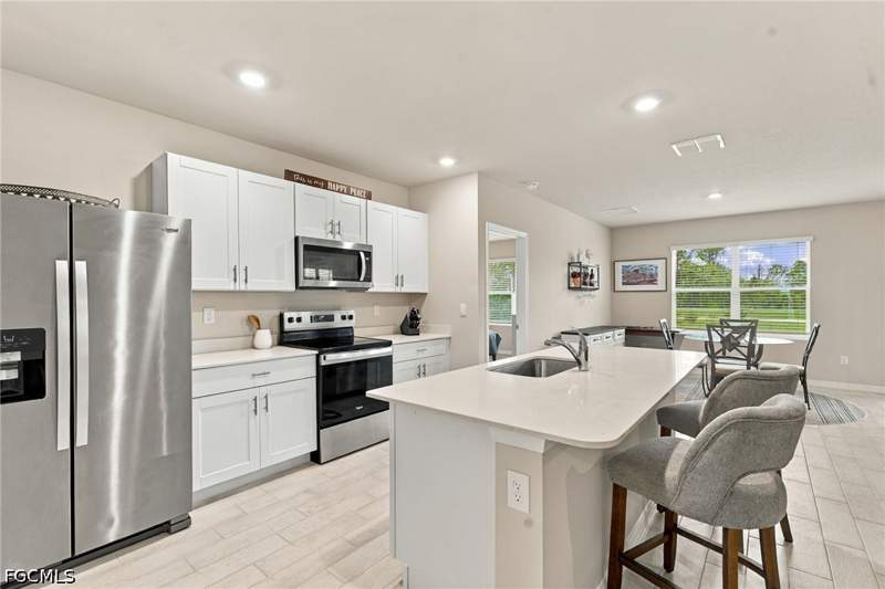 3 bedroom SingleFamilyResidence at 3623 Rollingwater Way, Magnolia Landing, North Fort Myers — photo 2