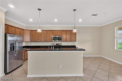 3576 Valle Santa Cir, Cape Coral FL - photo 8 of 37