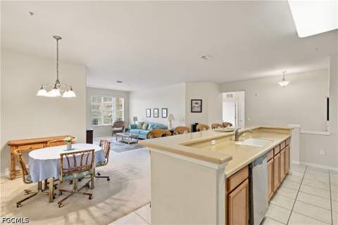 11751 Pasetto Ln 305, Fort Myers FL - photo 8 of 20