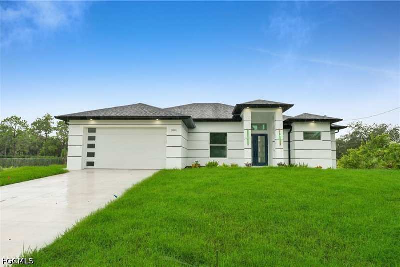 4 bedroom SingleFamilyResidence at 3901 39th St SW, Lehigh Acres, Lehigh Acres — photo 1